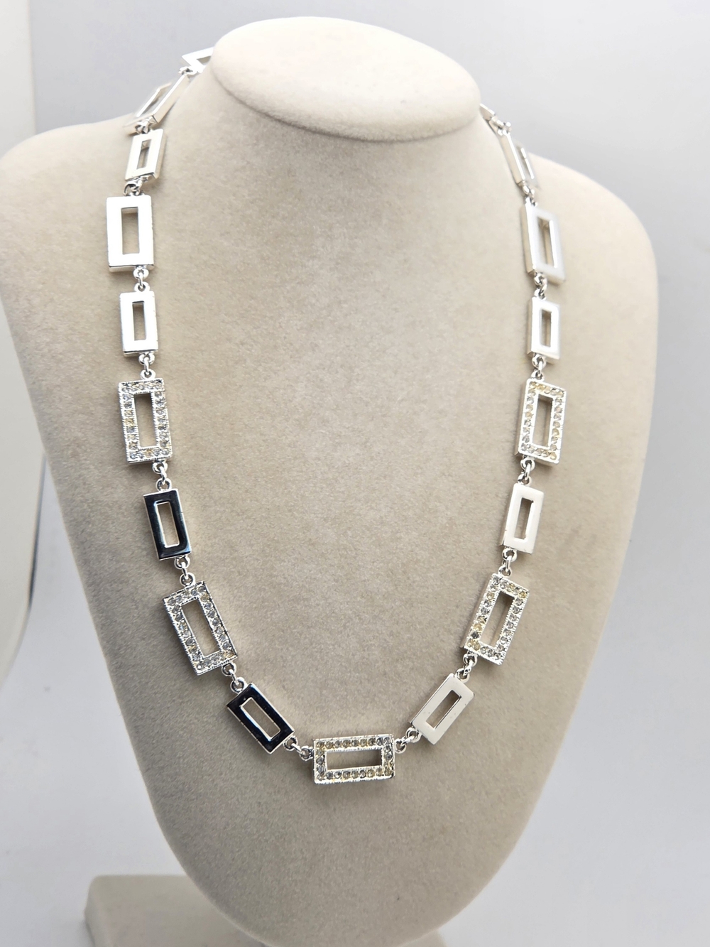 Signed Napier Rhodium Plated Art Deco Style Rhinestone Link Necklace - Picture 9 of 16